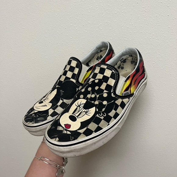 Vans Classic Slip-On Mickey & Minnie Mickey Mouse 90th Anniversary W 8.5 - Picture 4 of 9